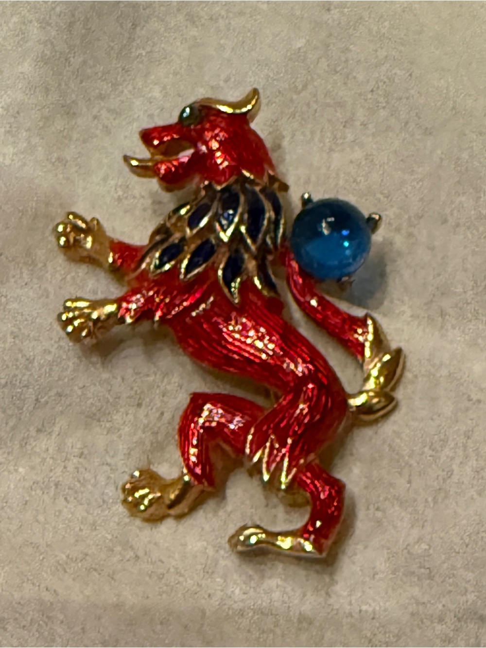 Trifari Lion Rampart enamel brooch pin red, gold & blue